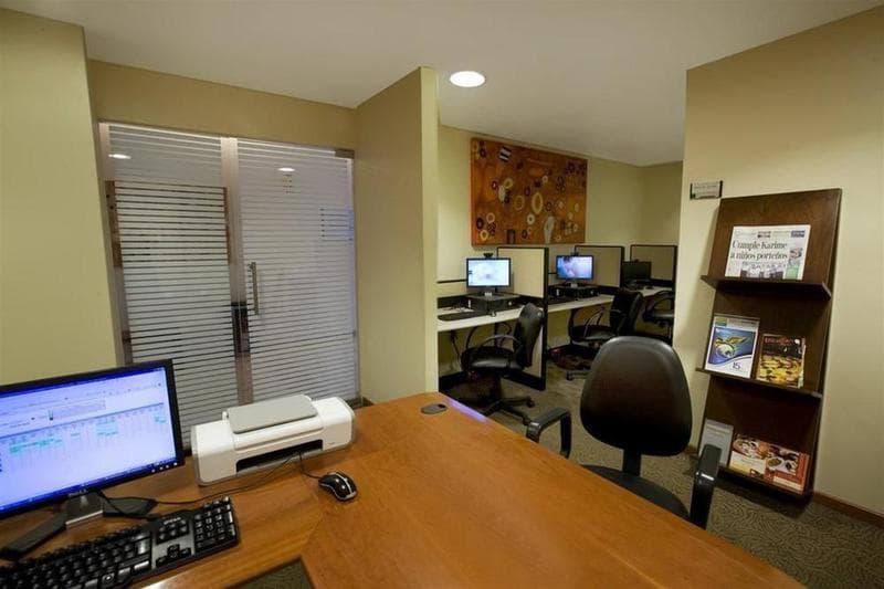 Fiesta Inn Coatzacoalcos image 1
