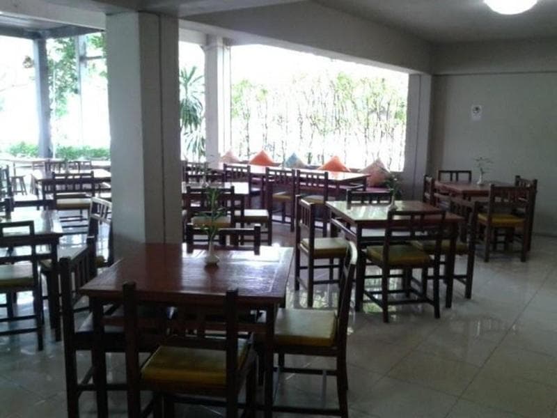 Sun Hotel image 2