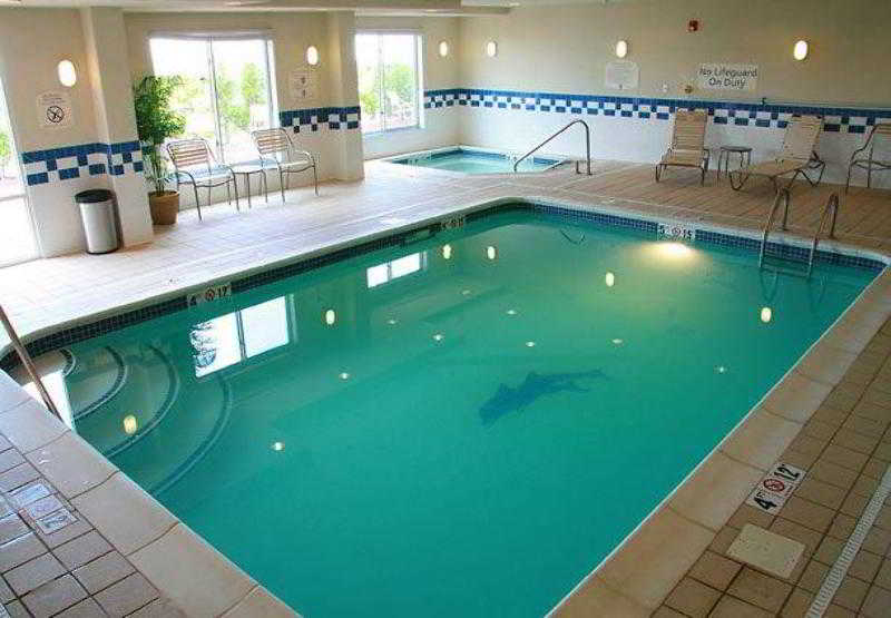 Fairfield Inn & Suites Toledo North image 2