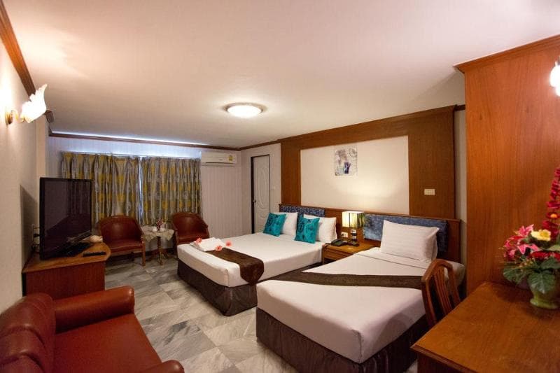 Chaipat Hotel image 2