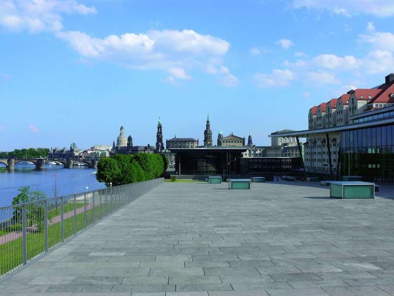 Maritim Hotel Dresden image 2