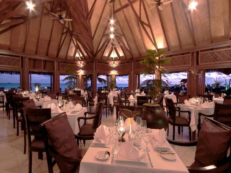 Stay at Sun Siyam Olhuveli Maldives