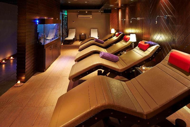 Stay at DoubleTree by Hilton Izmir - Alsancak