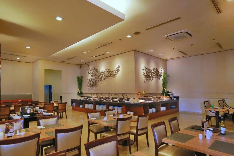 Park Hotel image 2