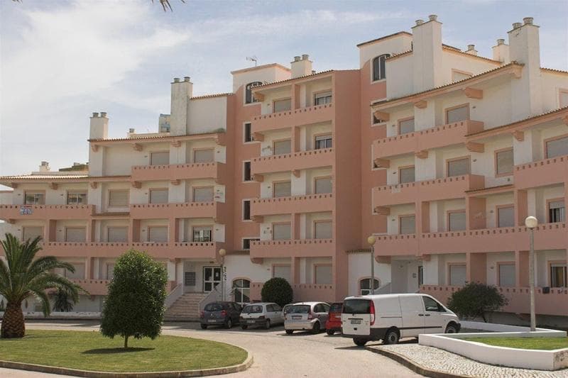 Castelo da Rocha image 2