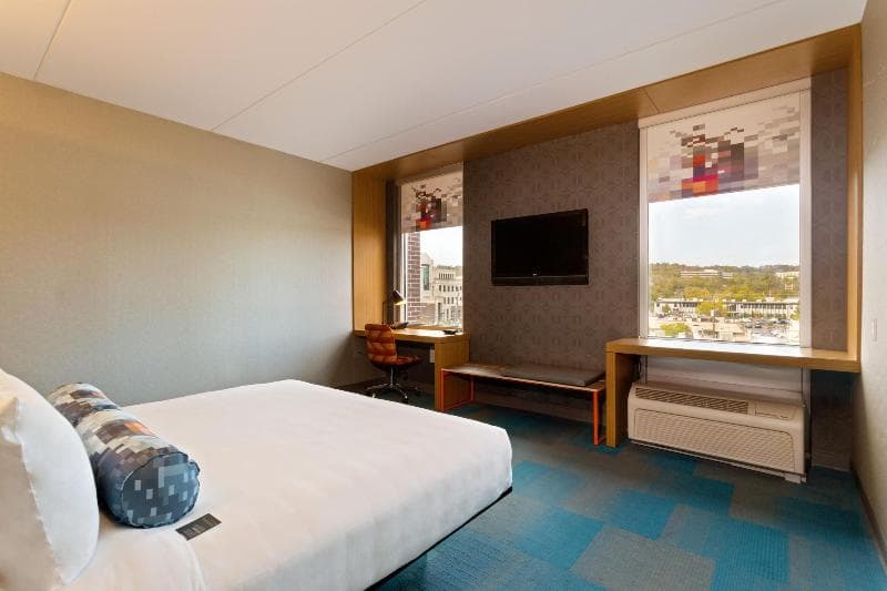 Aloft Birmingham Soho Square - Main View