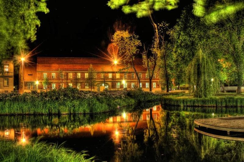 Vierseithof image 2