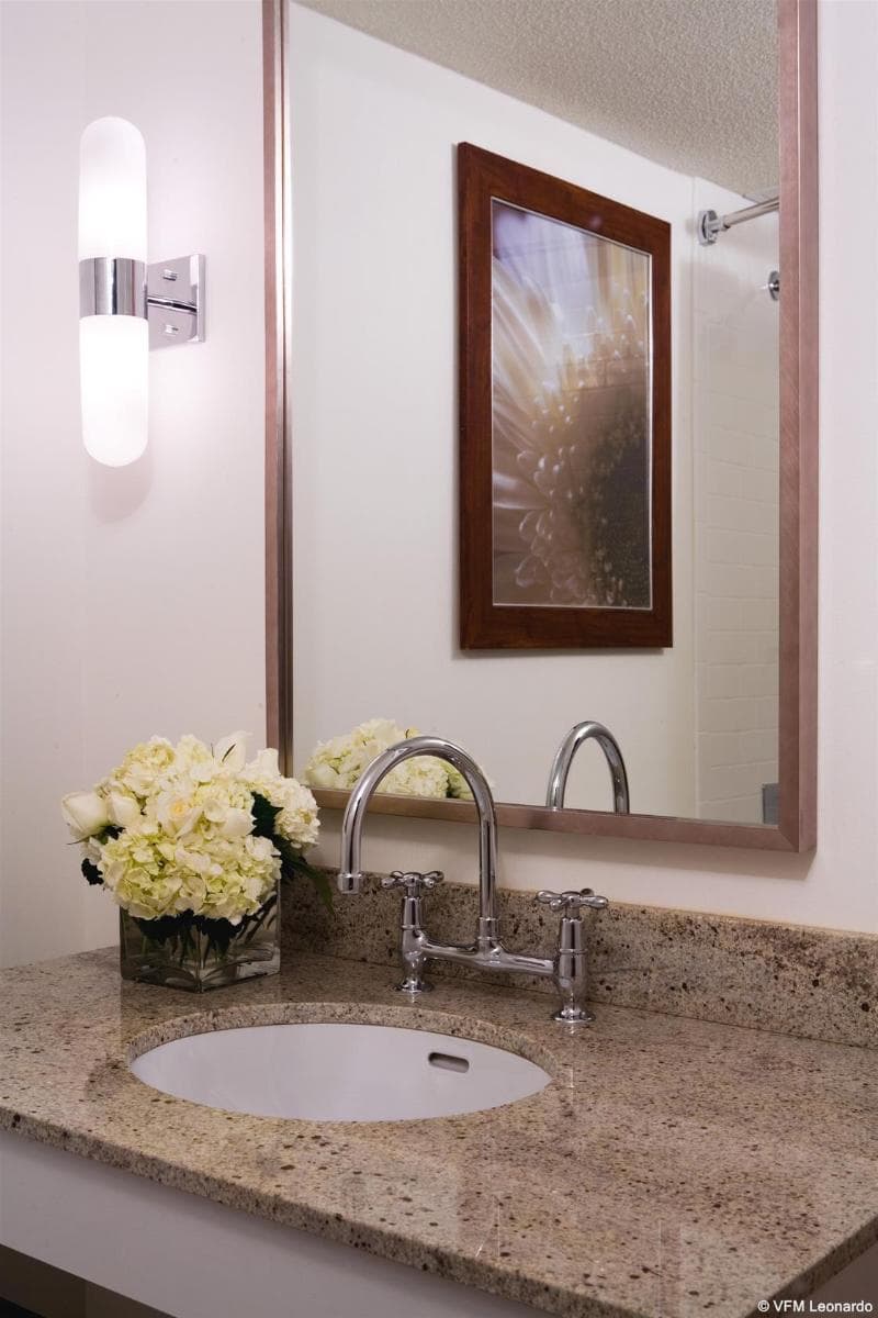 Stay at Bangor Aviator Hotel, Bw Premier Collection