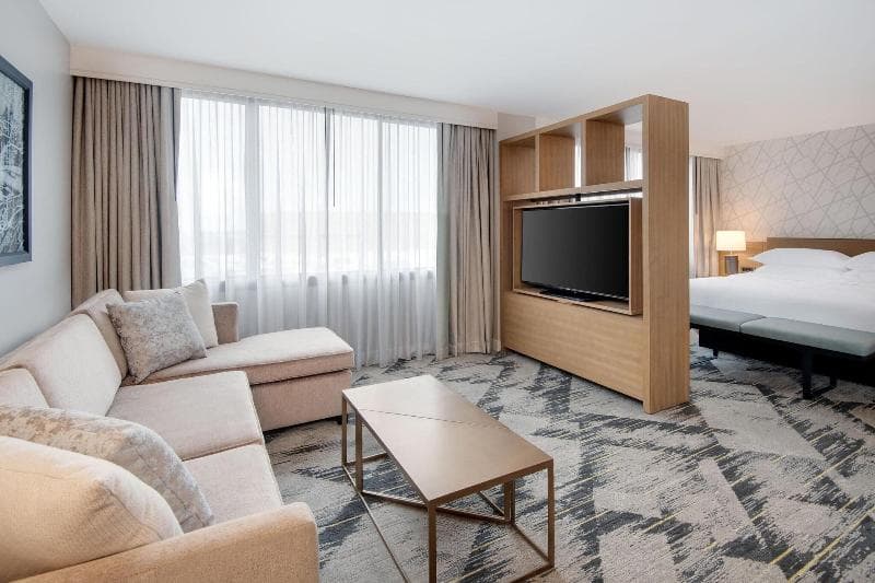 Sheraton Birmingham - Main View