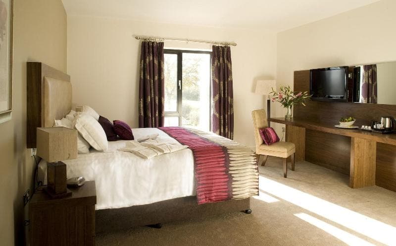 Ballyrobin Country Lodge image 1