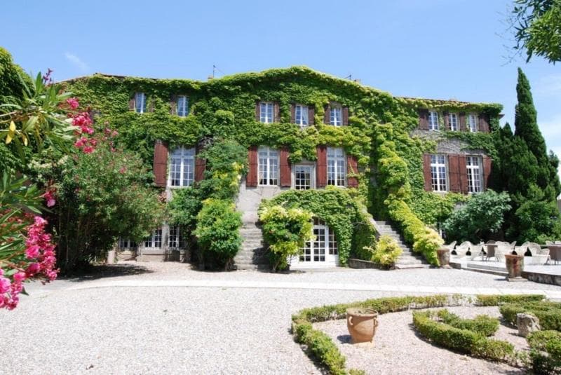 Hotellerie du Chateau de Floure image 1