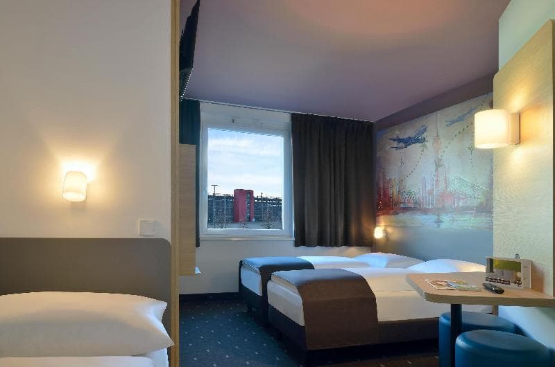 Stay at B&B Hotel Düsseldorf-Airport