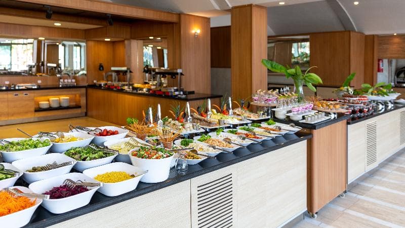 Faros Premium Beach Hotel image 2
