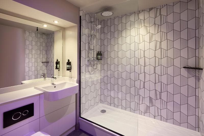 Premier Inn Livingston (Bathgate) image 2