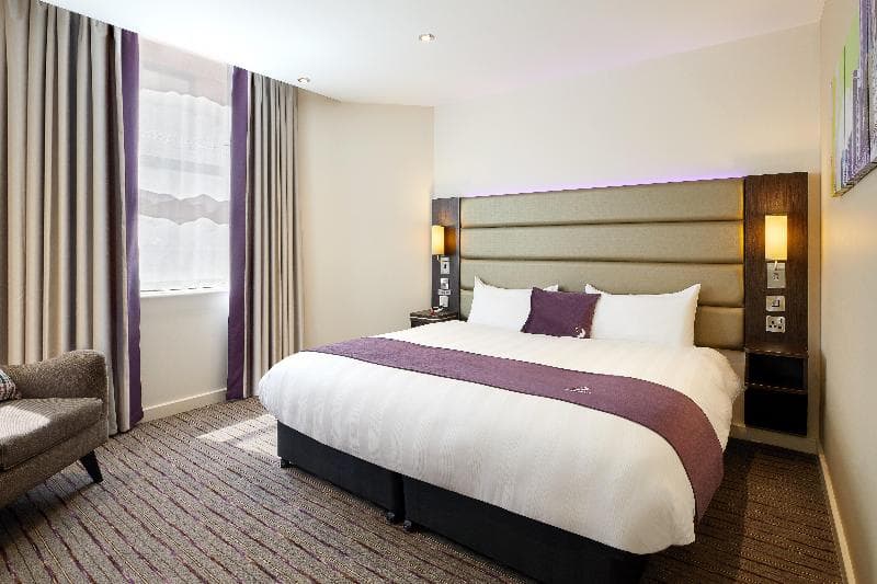 Premier Inn Edinburgh East Hotel image 2