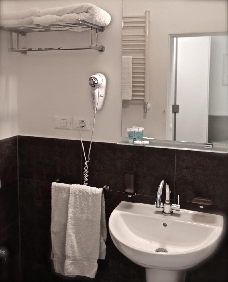 Stay at Casa Rovai Guest House