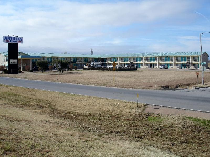 Antilley Inn image 1