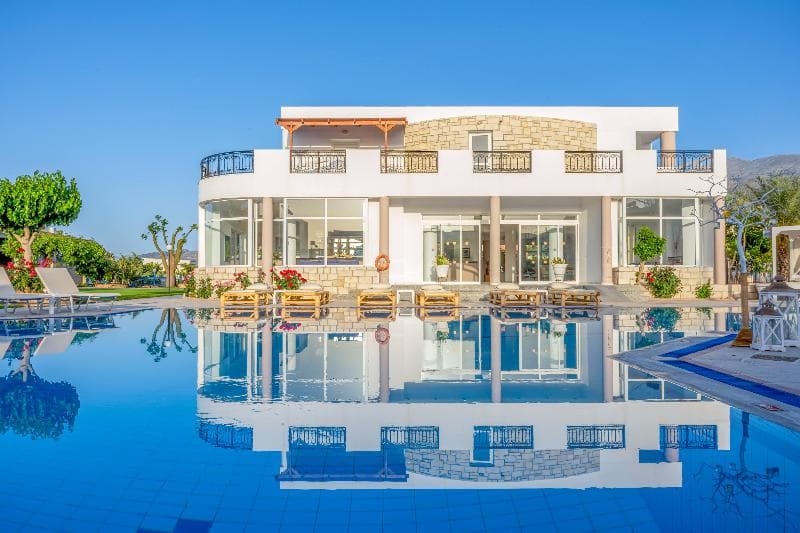 Stay at Maria Rousse