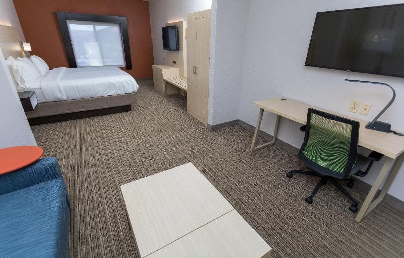 Stay at Holiday Inn Express & Suites Athens