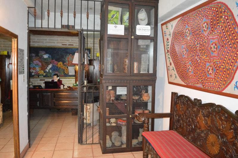 Eco Suites Uxlabil Guatemala City image 1