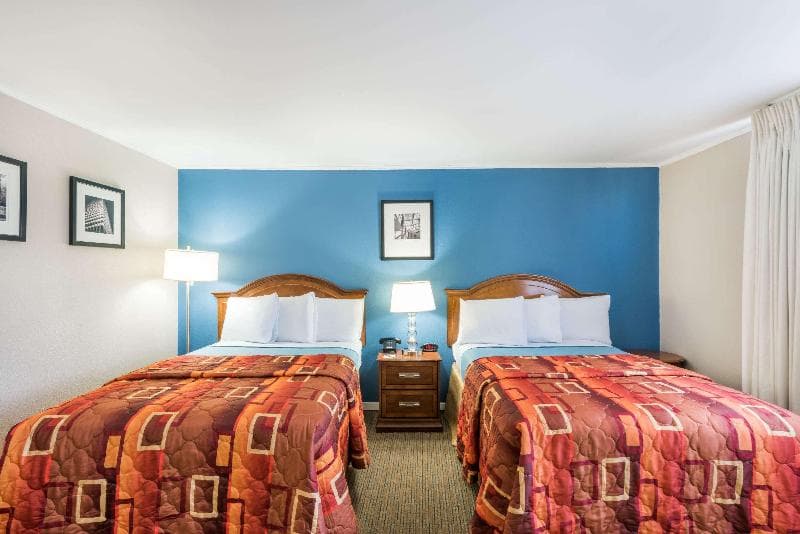 Travelodge By Wyndham Aberdeen image 1