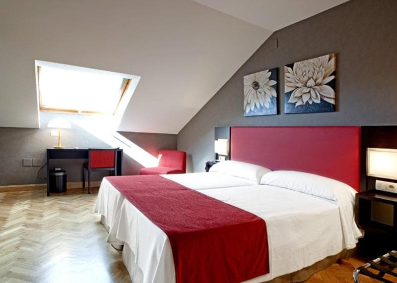 Hostal Carlos III image 2