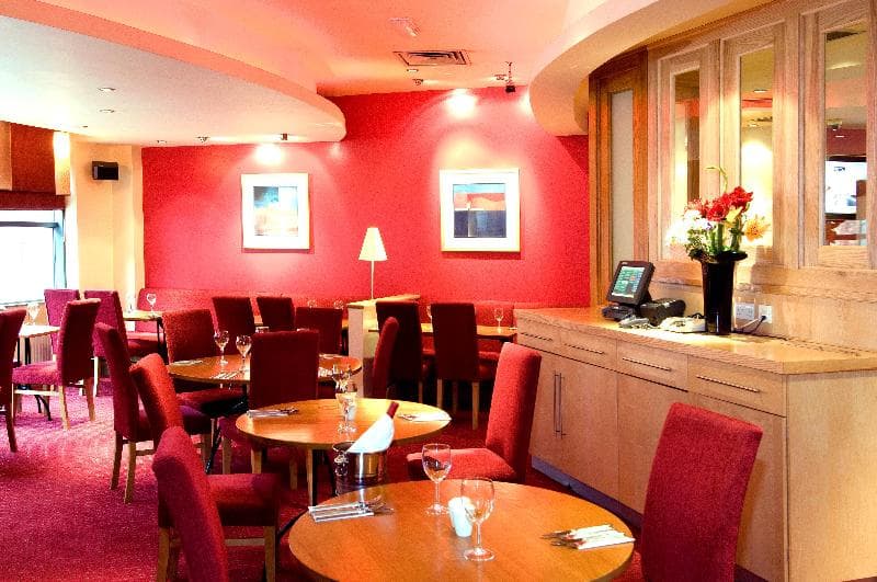Premier Inn Manchester Portland St image 2