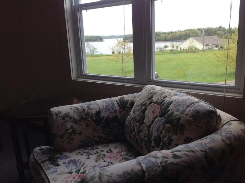 Bayview Pines Country Inn image 2