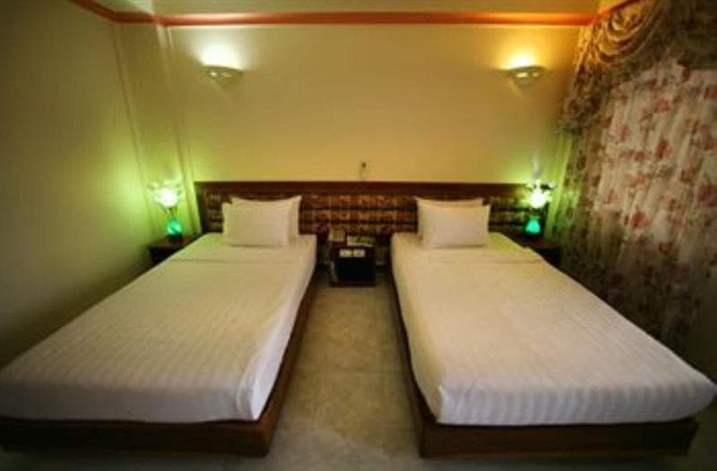 Lucky Star Hotel image 2