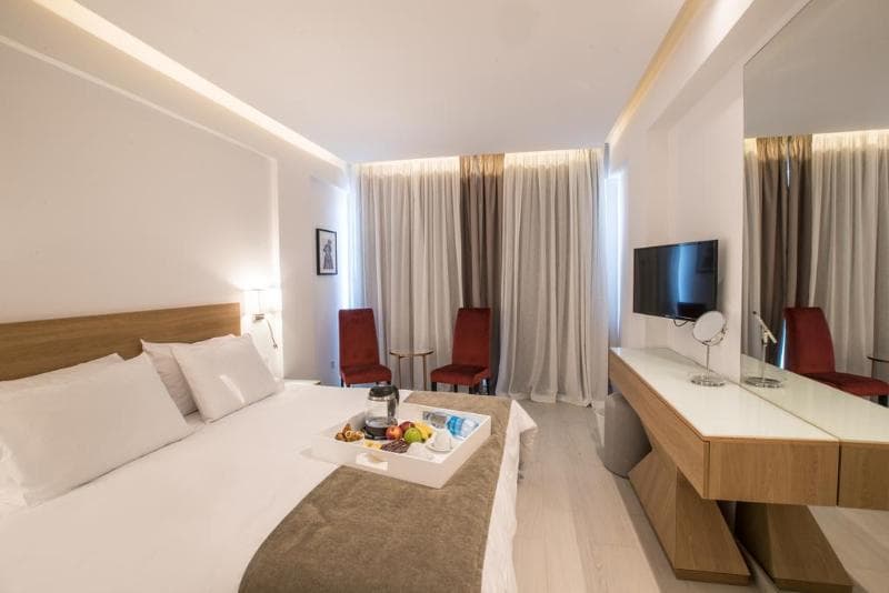 Kokkinos Boutique Hotel image 1