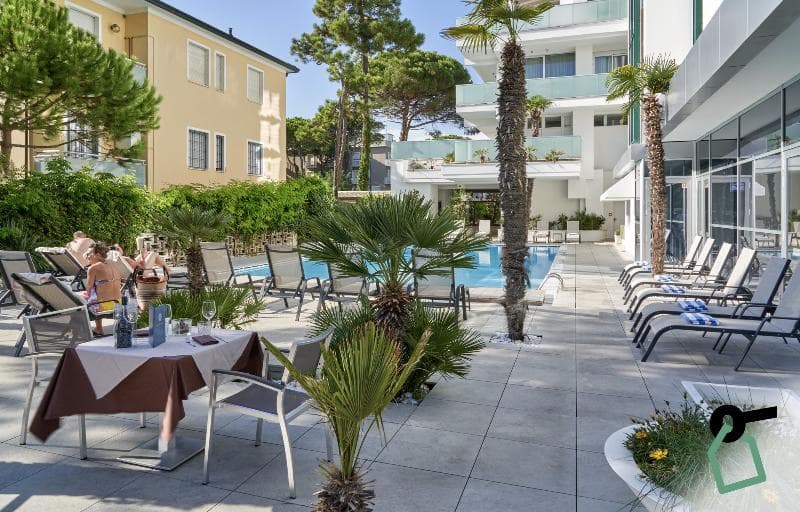 Hotiday Hotel Milano Marittima - Main View