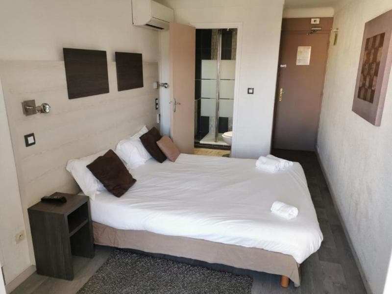 Logis Hotel les Charmettes image 1