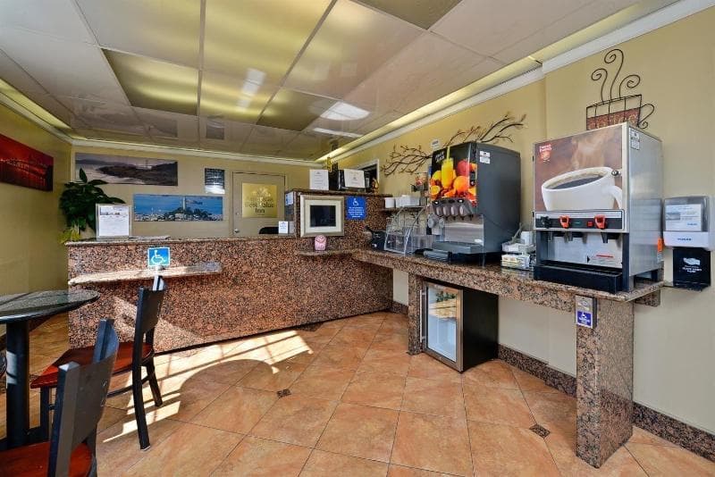 Americas Best Value Inn San Mateo San Francisco image 2