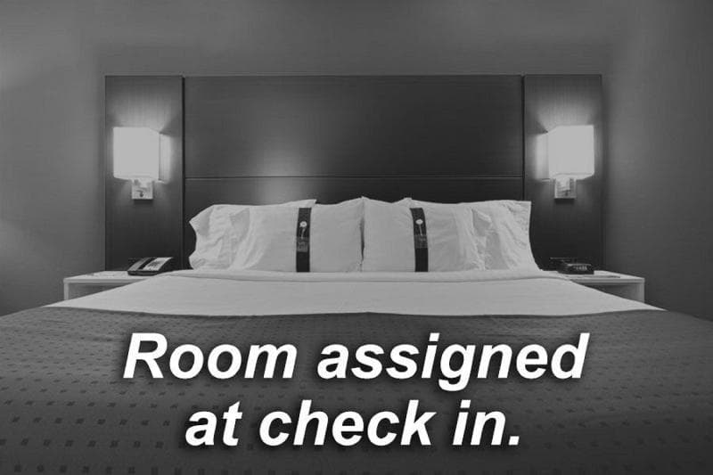 Holiday Inn Express & Suites Salina image 1