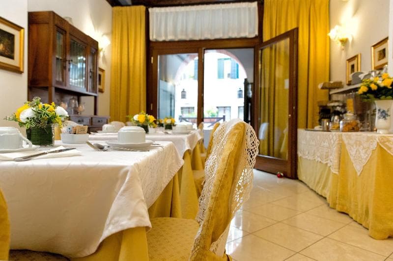 Alla Vite Dorata - Main View