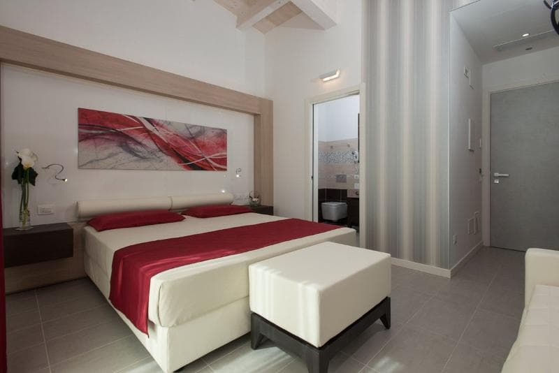 Aparthotel Sheila - Main View