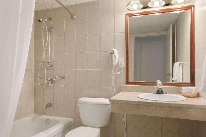 Stay at Travelodge by Wyndham Cambridge - Waterloo