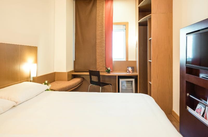 Ibis Fujairah image 1