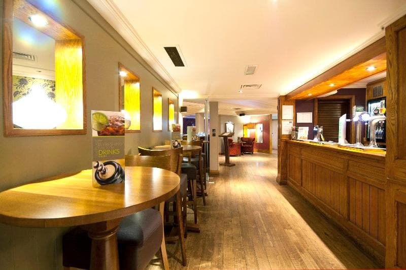 Premier Inn Glasgow Airport image 1