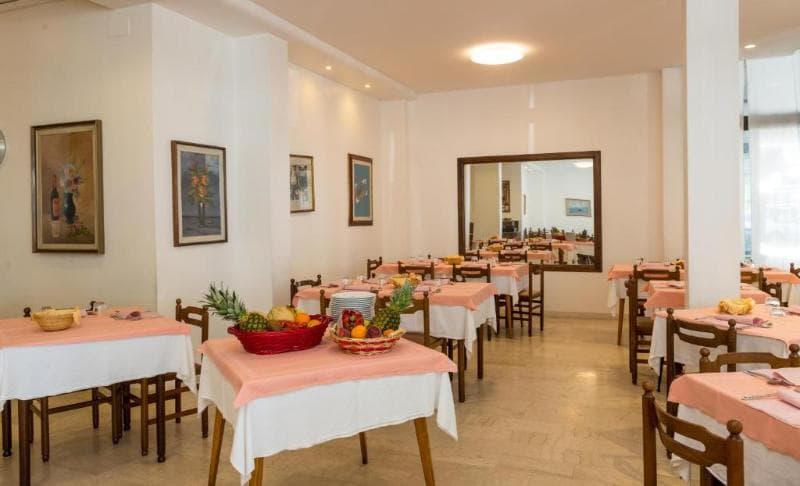 Alla Rotonda - Main View