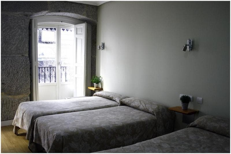 Hostal Madrid image 1