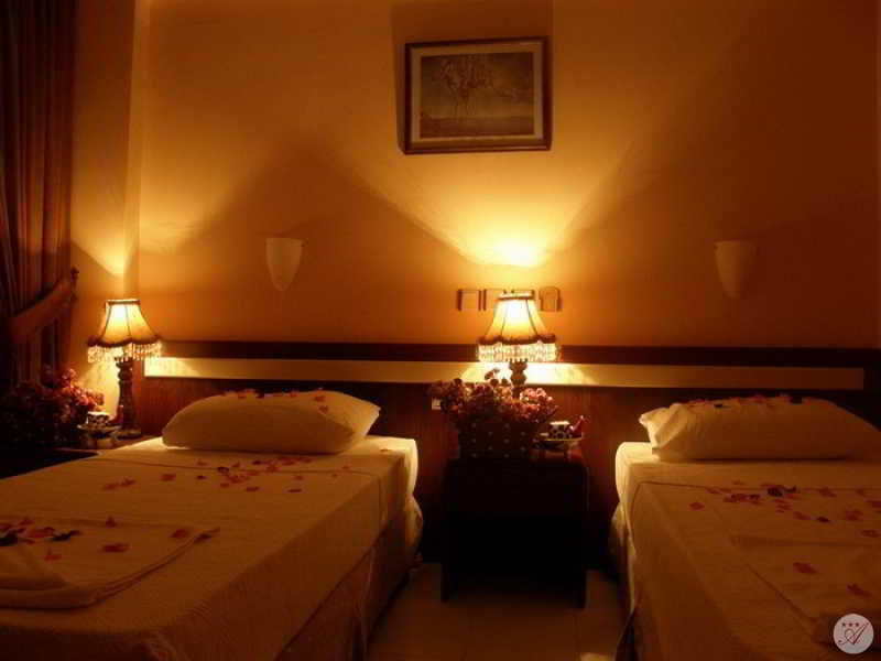 Yade Luxe Hotel image 2