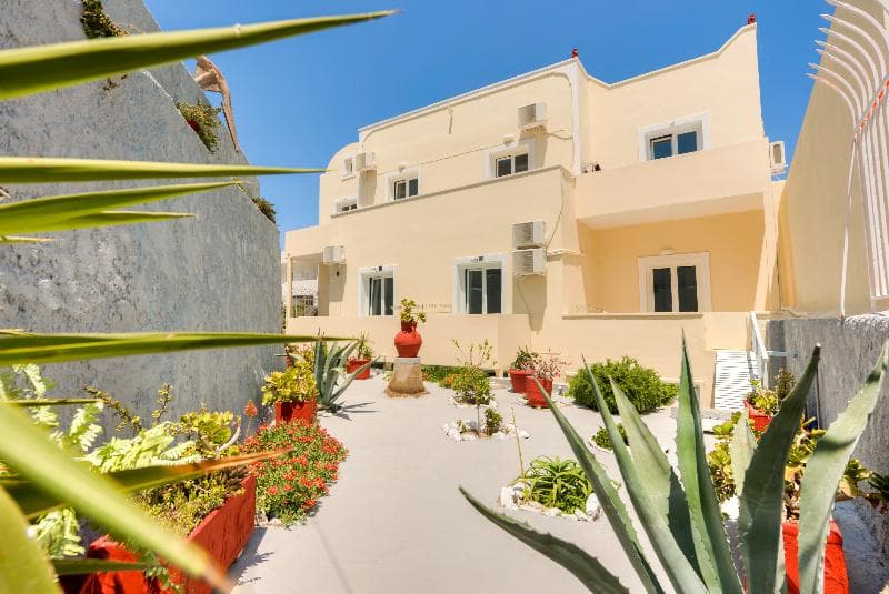 Akis Hotel - Main View