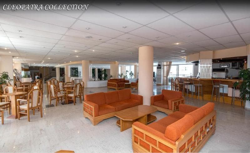 Kris Mari Hotel image 2
