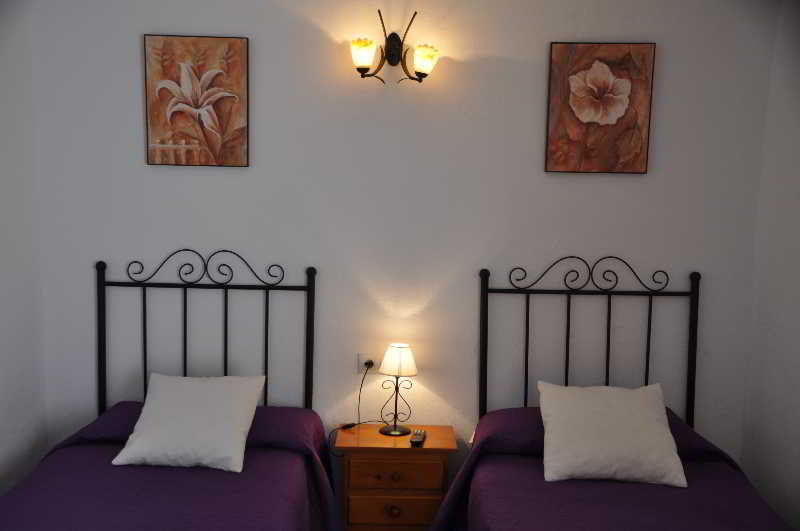 El Levante image 2