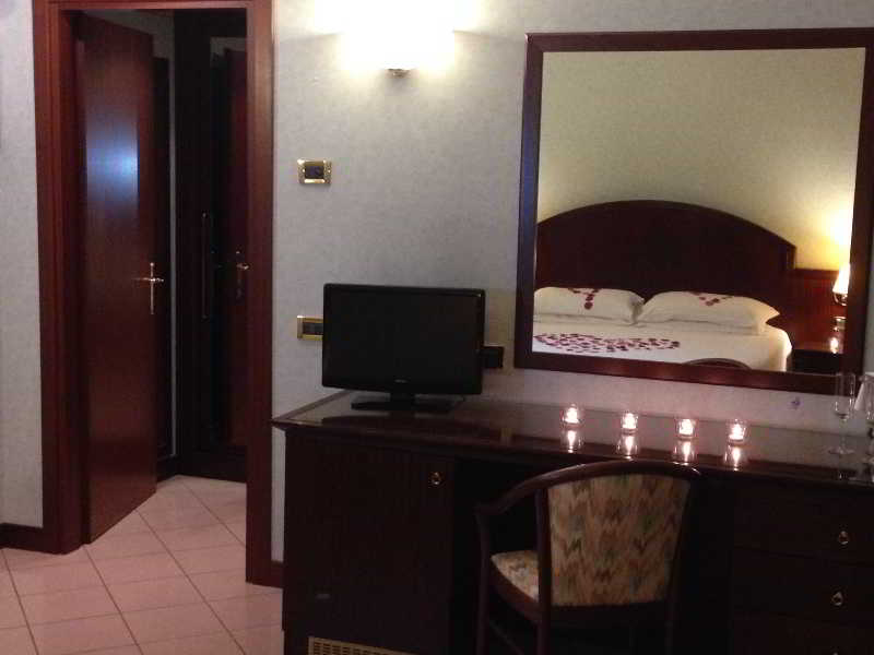Venice Palace Hotel - Main View