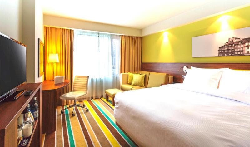Hampton by Hilton Warsaw City Centre image 2