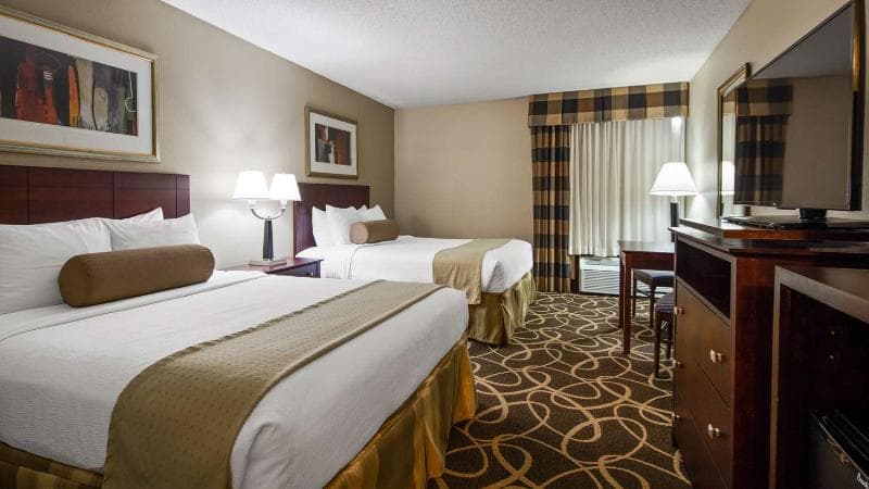 Stay at Best Western Plus York Hotel & Conference Center