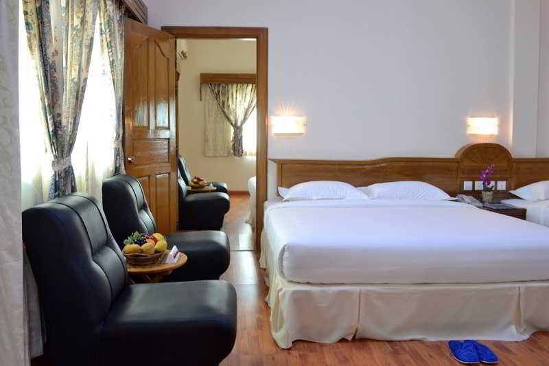 Excel River View Hotel image 1