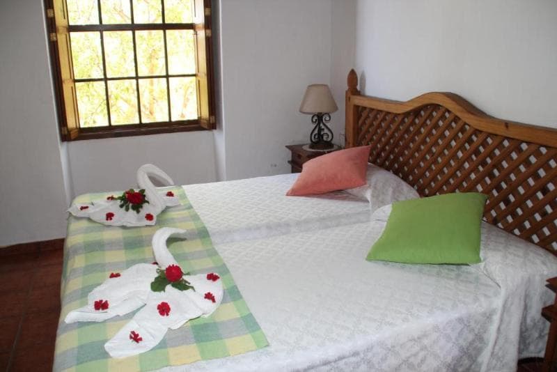 Casas Rurales Los Marantes image 2